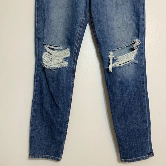 Joes Jeans High Rise Distressed Ankle The Debbie - Picture 4 of 8